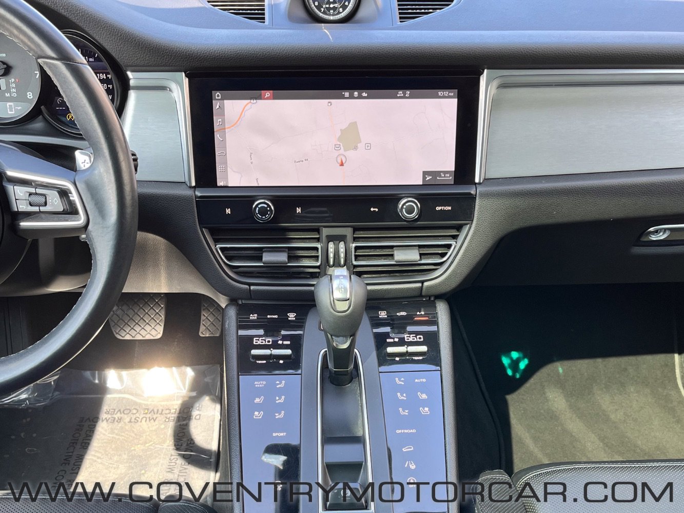 Used 2022 Porsche Macan image 19