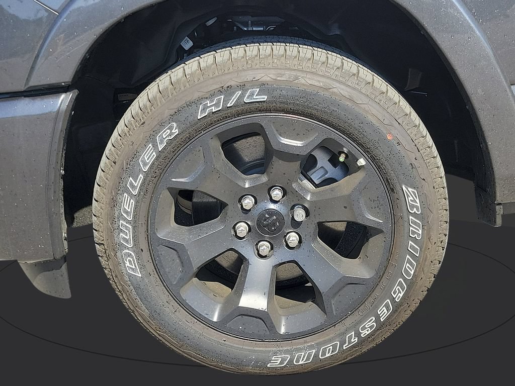 New 2026 RAM 1500 Big Horn AWD/4WD image 9