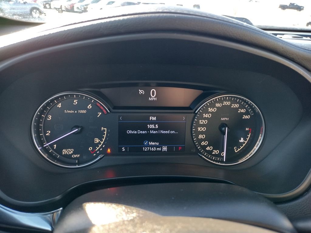 Used 2019 Cadillac XT4 Luxury AWD/4WD image 24