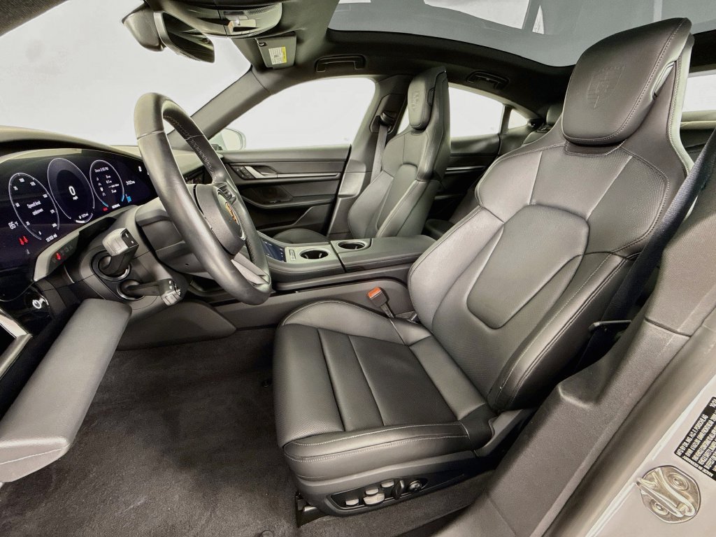 Certified 2025 Porsche Taycan RWD image 5
