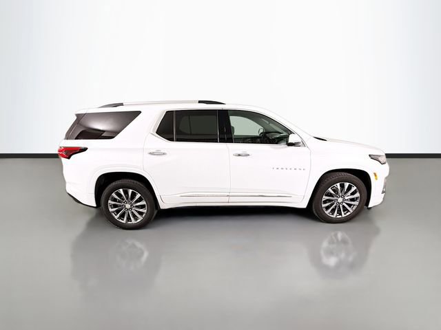 Used 2023 Chevrolet Traverse Premier image 8