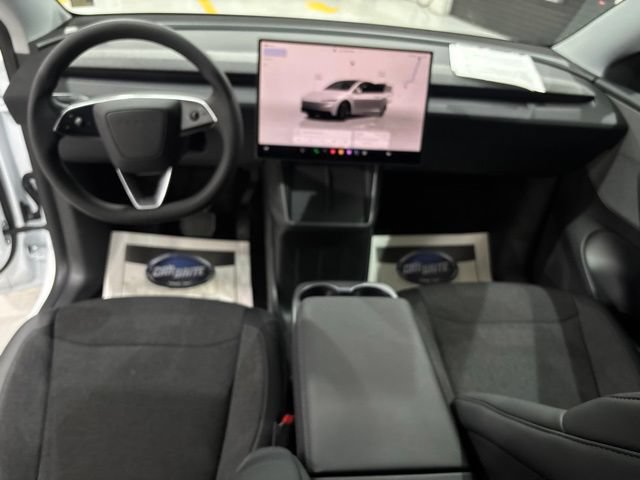 Used 2026 Tesla Model Y Long Range AWD/4WD image 27