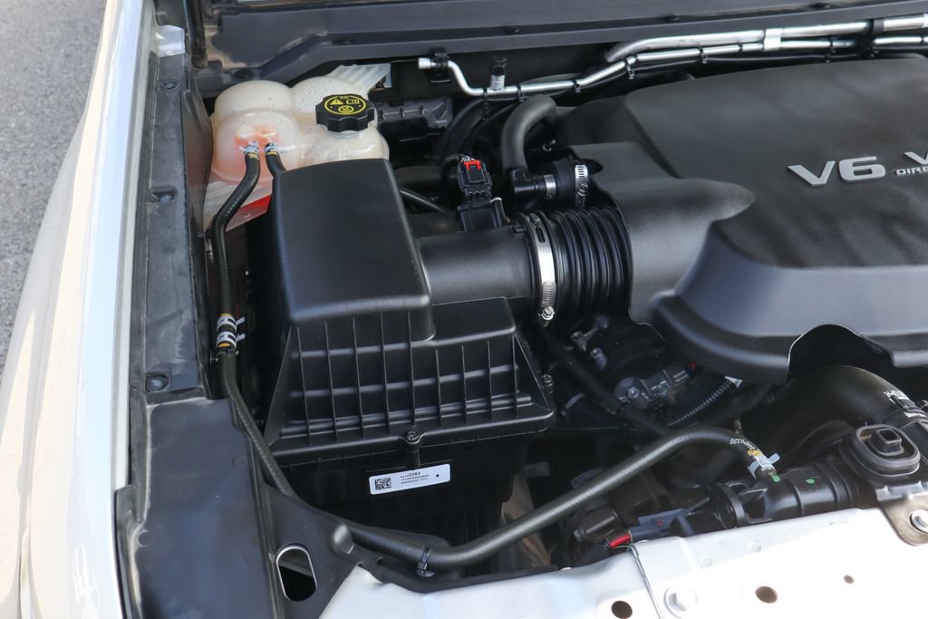 Used 2019 Chevrolet Colorado LT AWD/4WD image 12