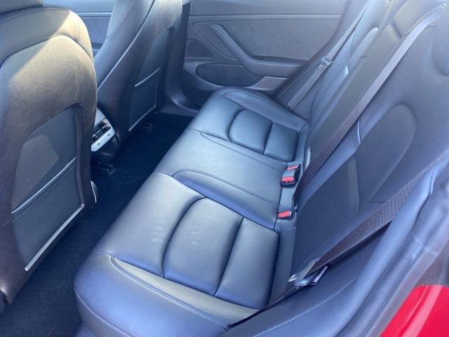 Used 2020 Tesla Model 3 Standard Range Plus RWD image 18