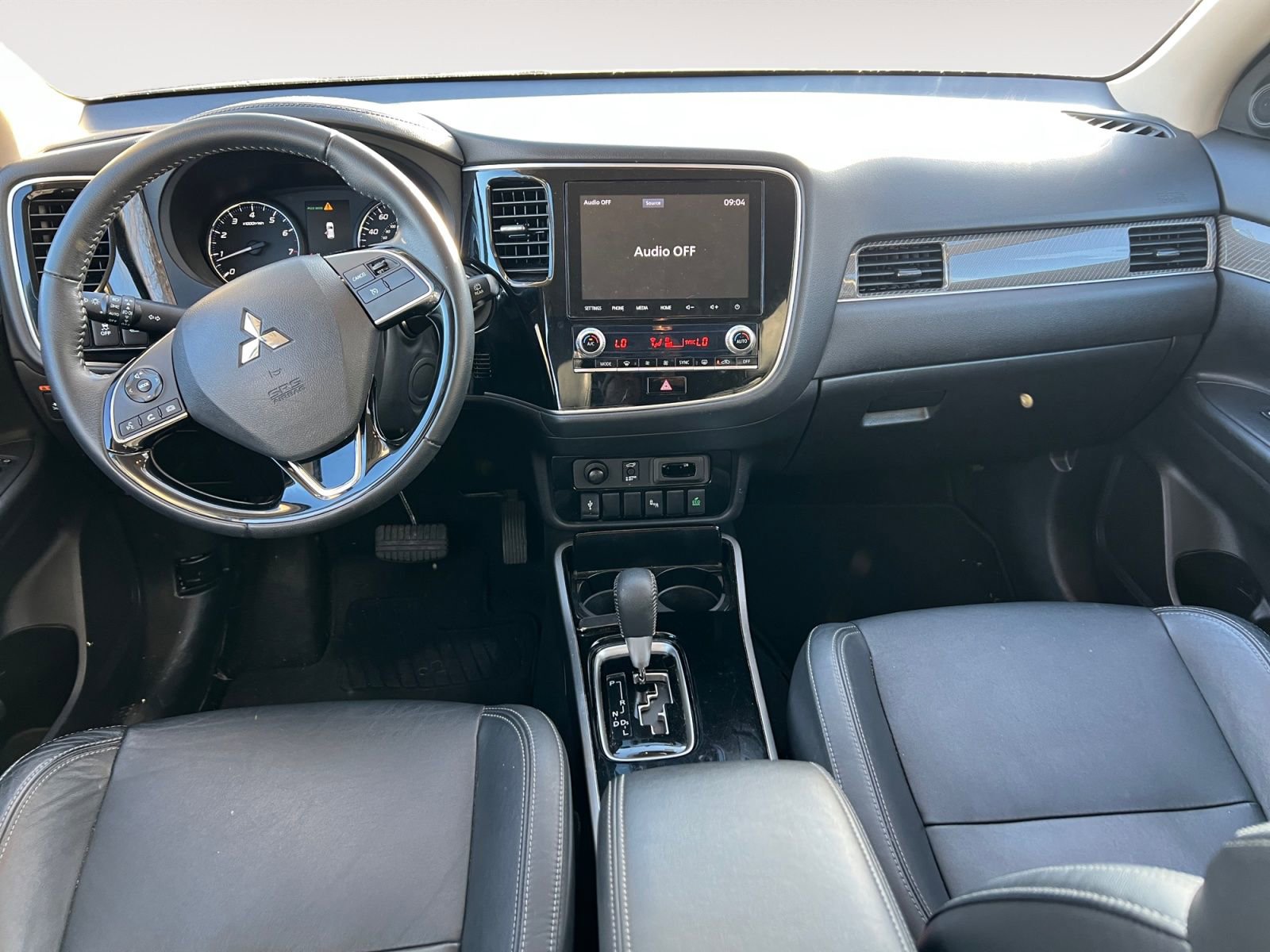 Used 2020 Mitsubishi Outlander SE image 10