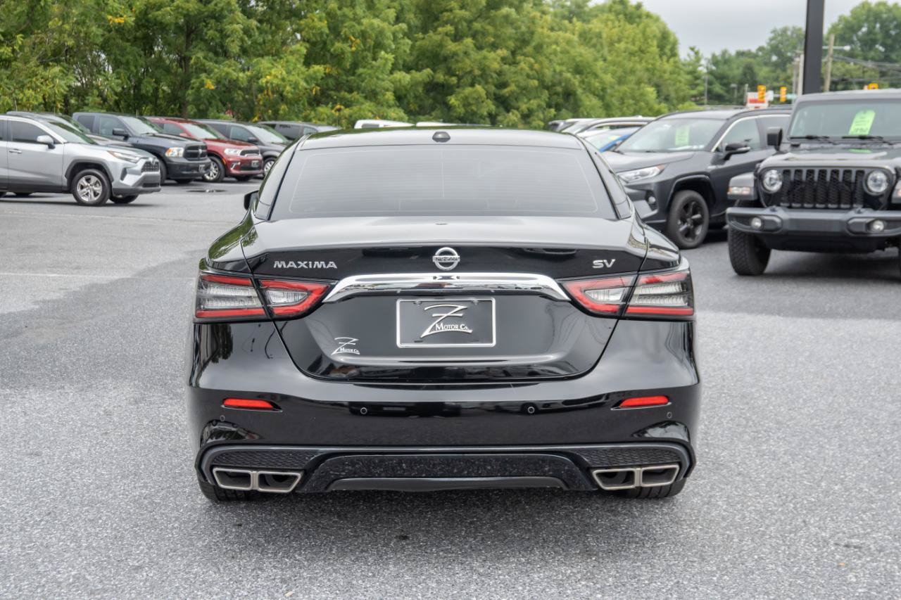 Used 2022 Nissan Maxima SV w/ Floor Mat Group FWD image 10