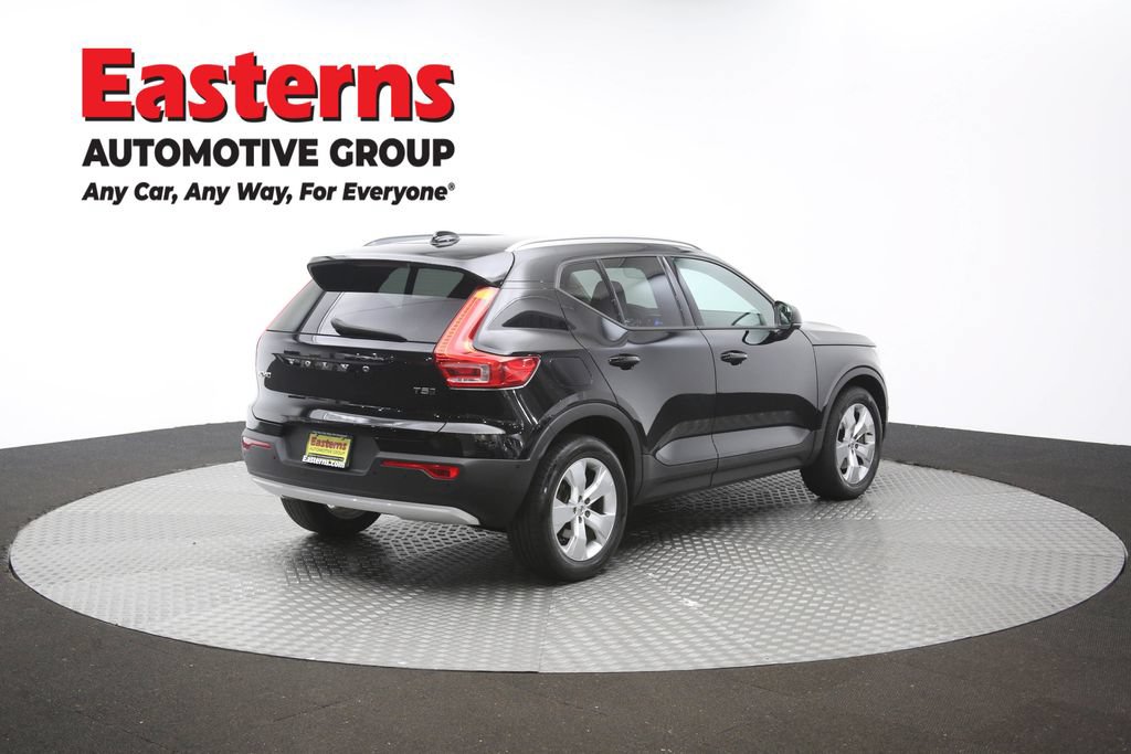 Used 2019 Volvo XC40 T5 Momentum AWD/4WD image 39