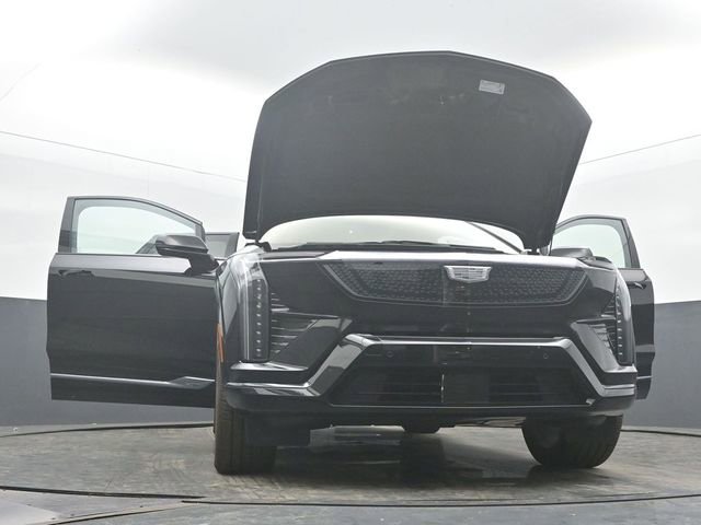 New 2026 Cadillac Optiq Sport 2 w/ LPO, Floor Liner Package image 58