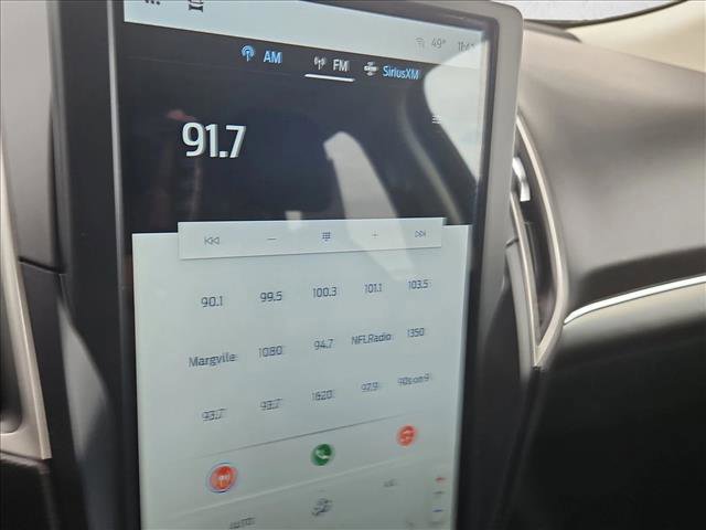 Used 2022 Ford Edge SEL image 13