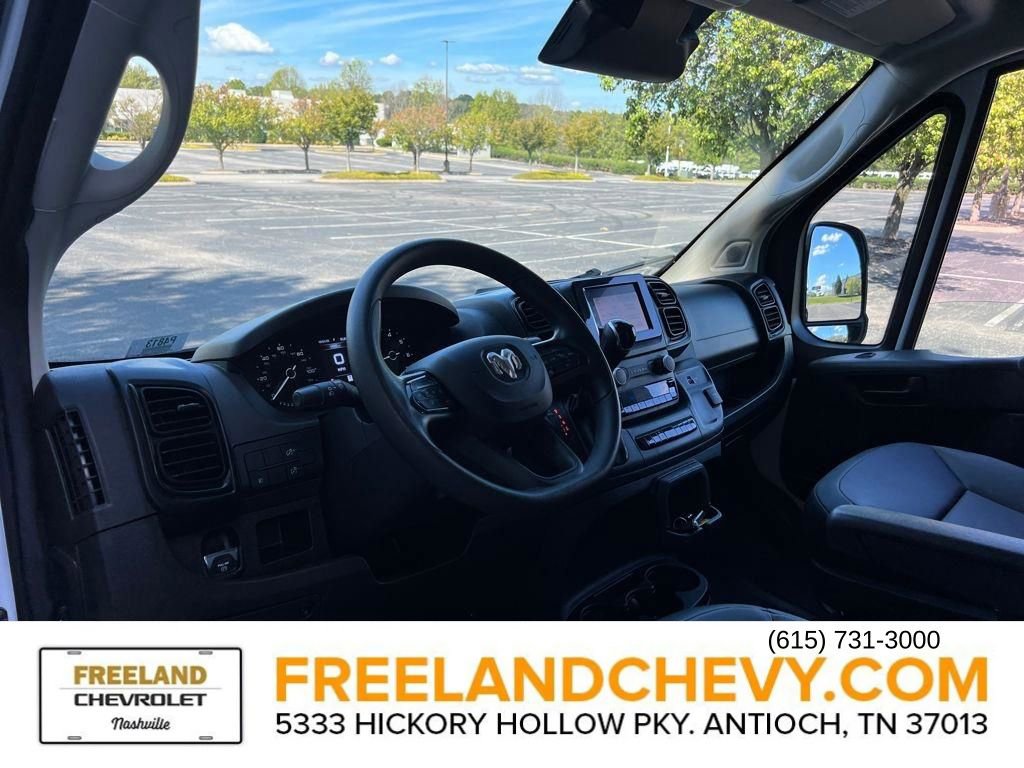 Used 2024 RAM ProMaster 2500 w/ Convenience Group image 26