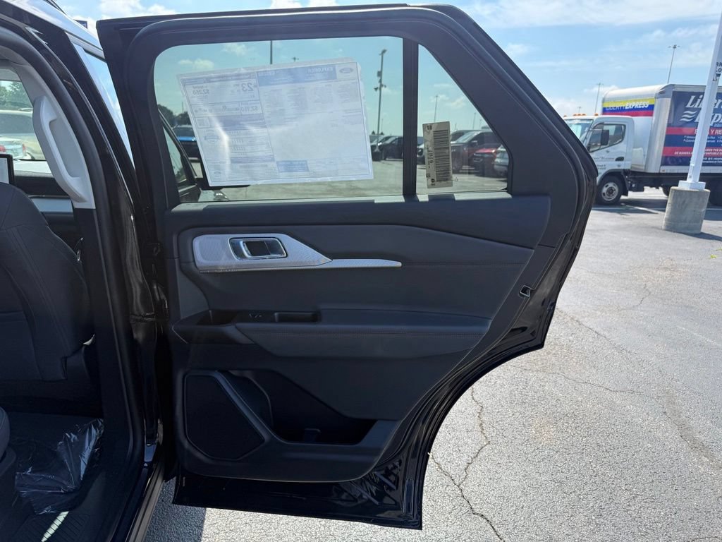 New 2026 Ford Explorer Active AWD/4WD image 48