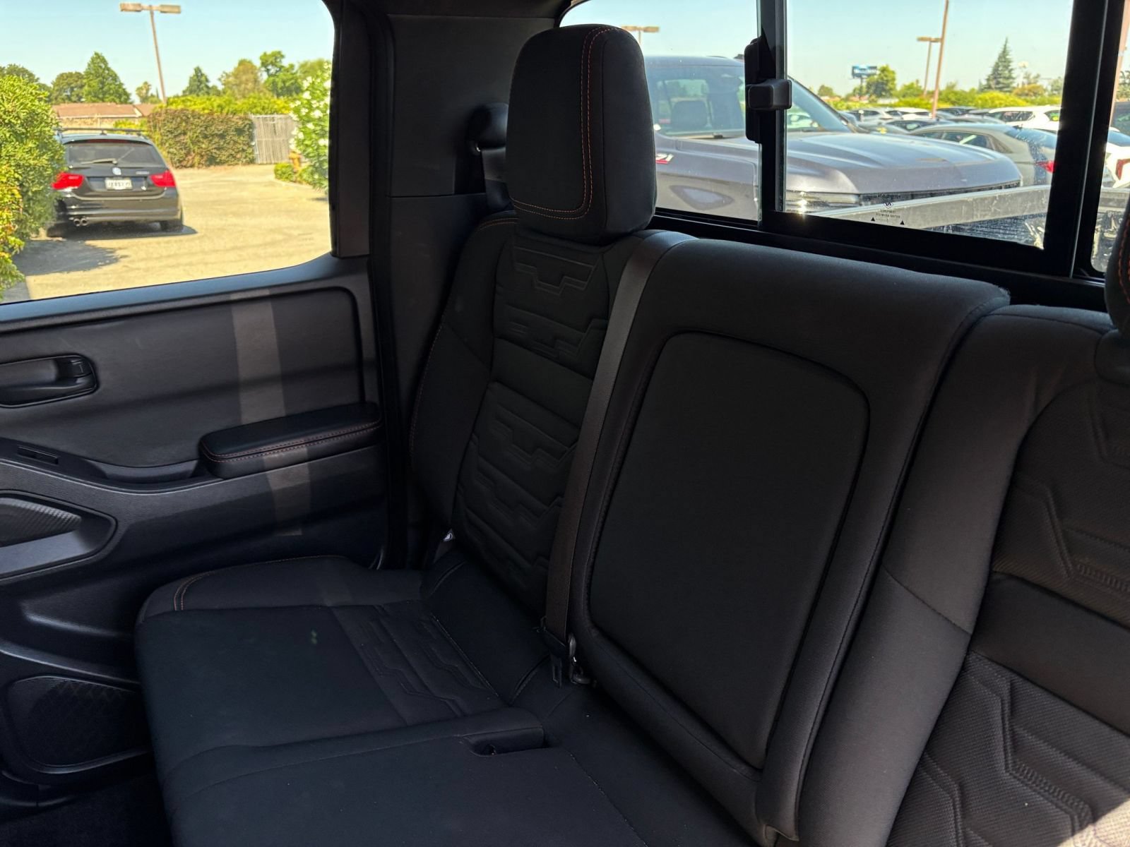 Used 2026 Nissan Frontier PRO-4X AWD/4WD image 40