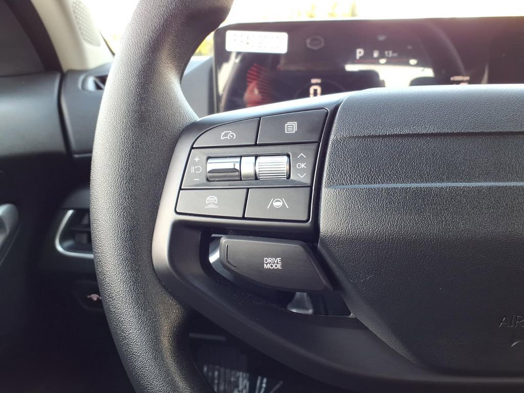 Used 2025 Kia K4 LXS image 16