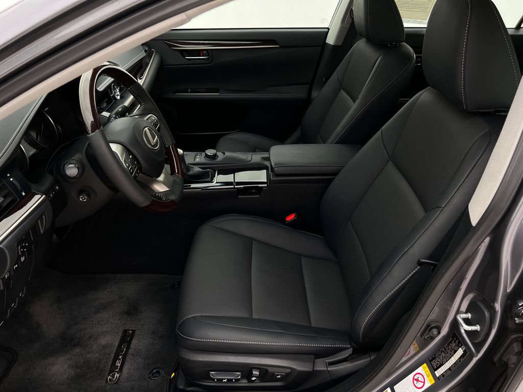 Used 2017 Lexus ES 350 w/ Premium Package FWD image 17