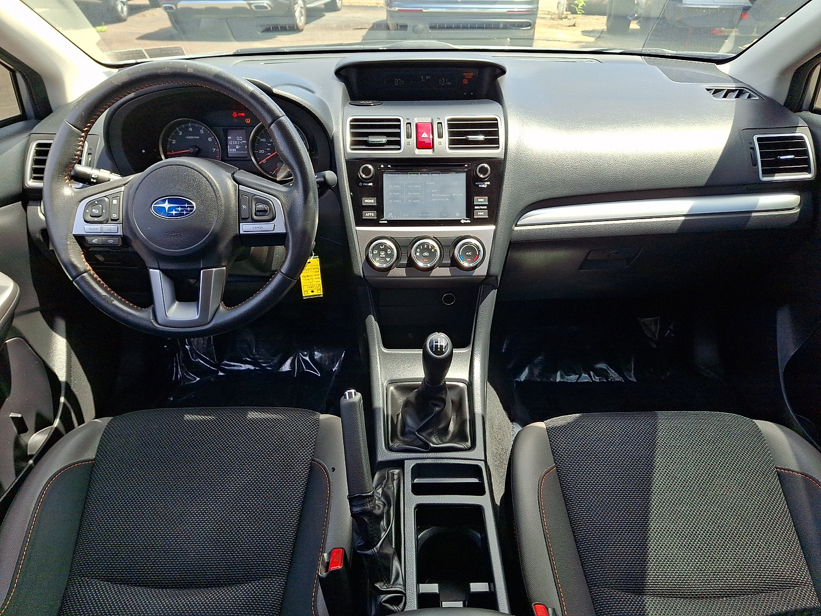 Used 2016 Subaru Crosstrek 2.0i Premium AWD/4WD image 11