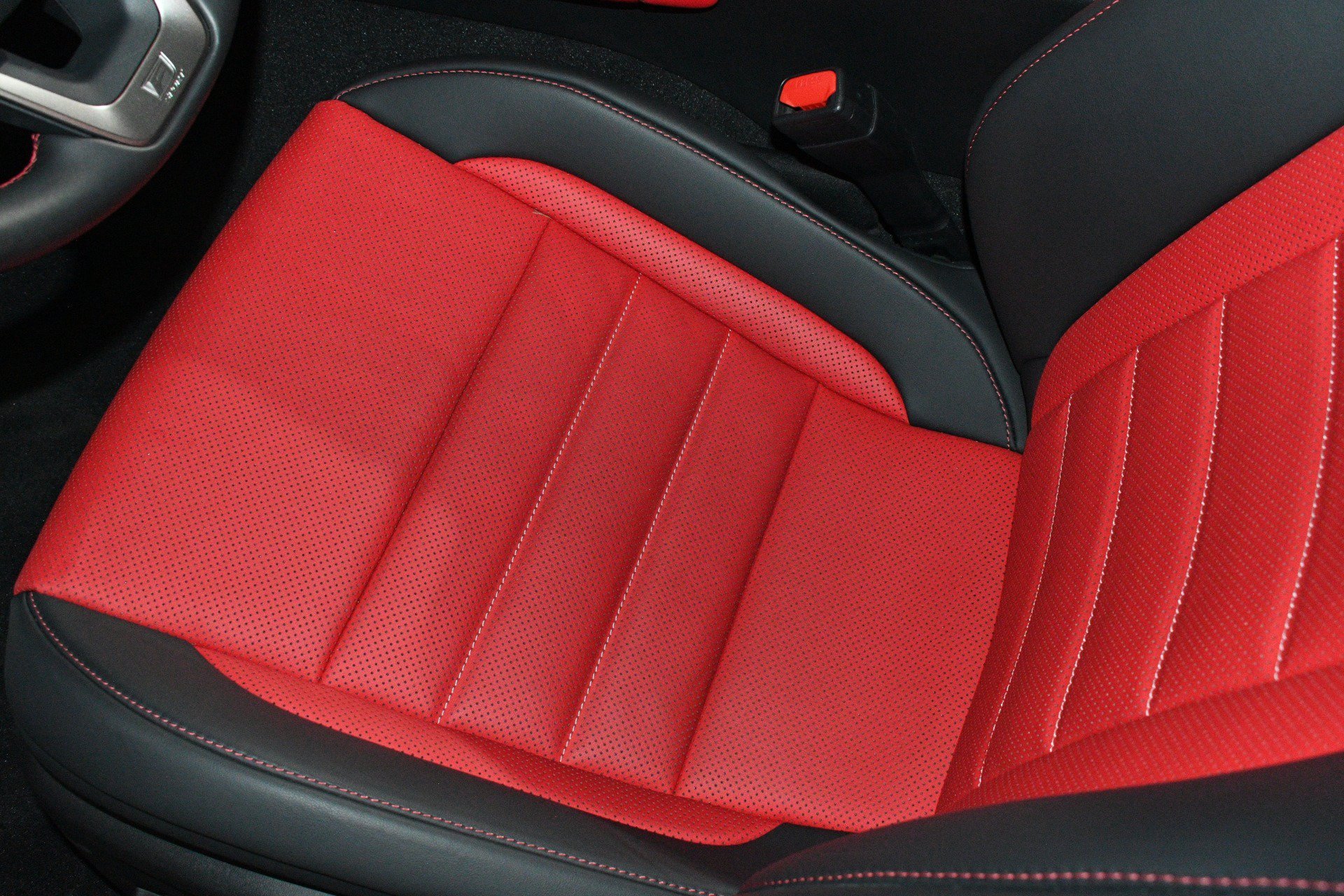 Used 2026 Lexus IS 350 F Sport w/ Technology Package RWD image 11