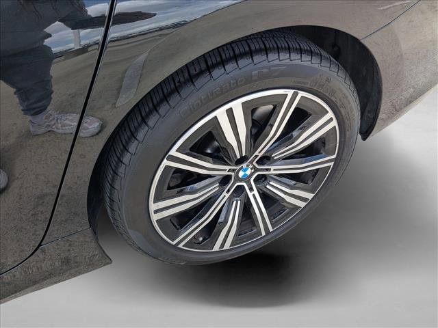Used 2025 BMW 330i xDrive Sedan AWD/4WD image 21