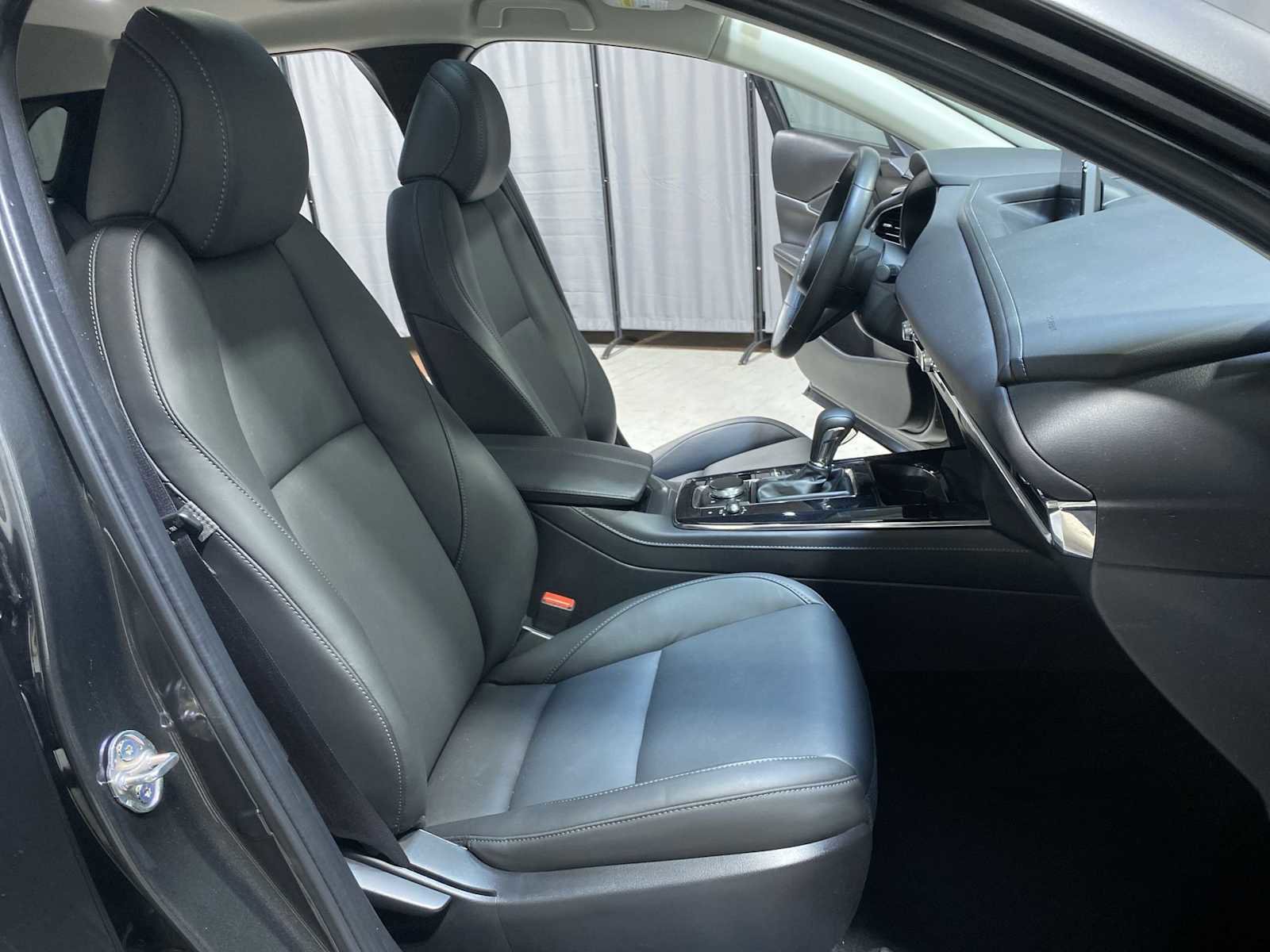 Used 2024 MAZDA CX-30 AWD 2.5 S w/ Preferred Package image 14