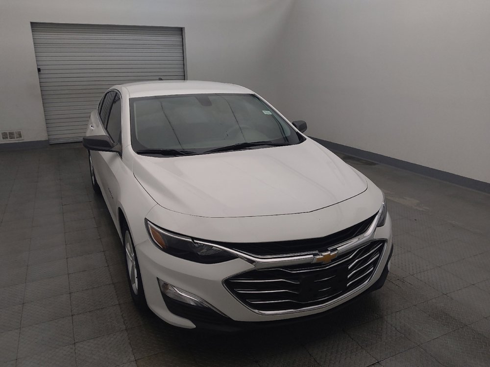 Used 2020 Chevrolet Malibu LS FWD image 14