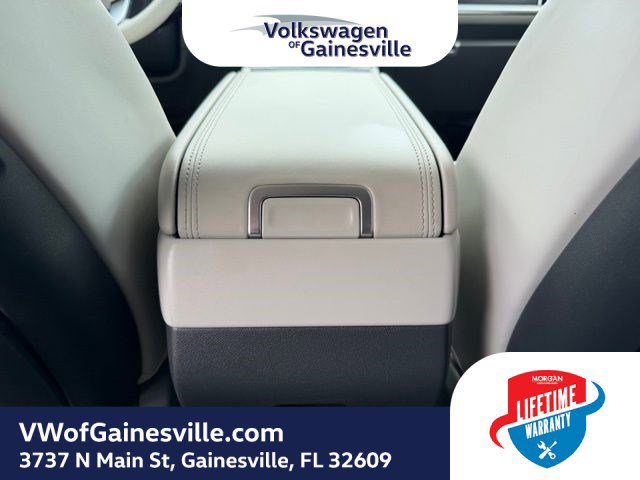 Used 2025 Hyundai Santa Fe SEL image 14