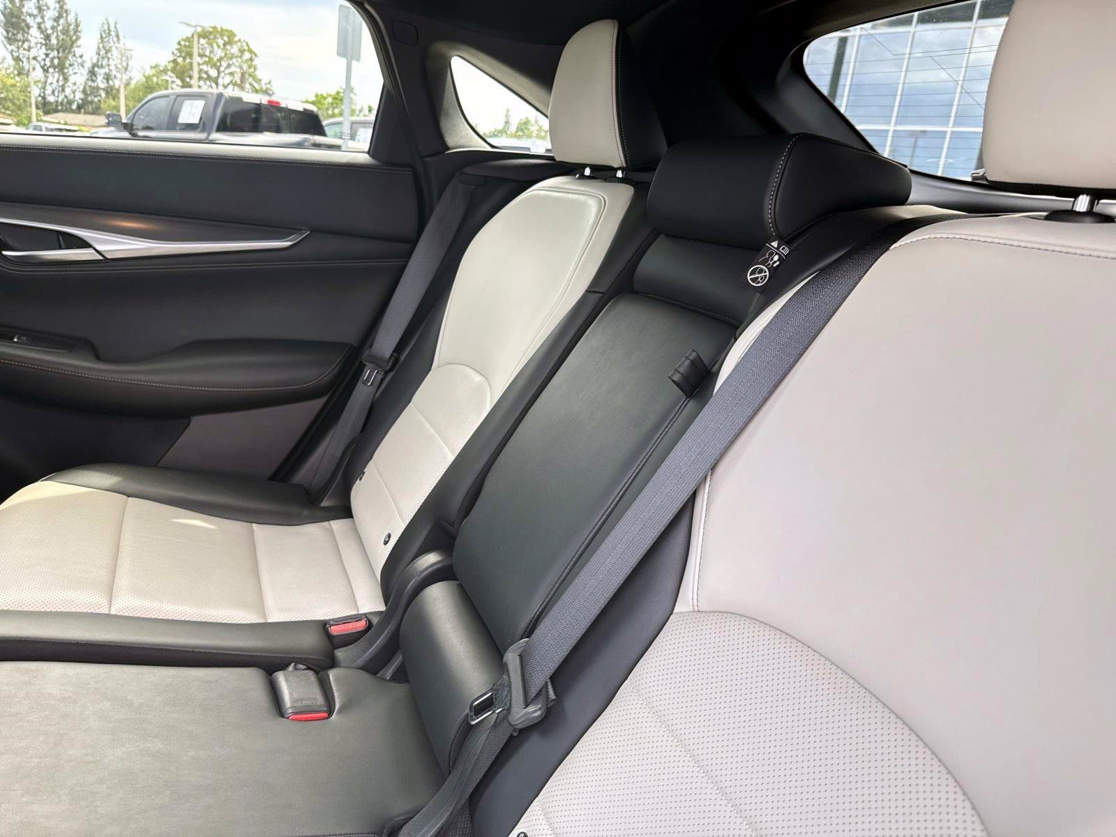 Used 2023 INFINITI QX55 Luxe w/ Cargo Package AWD/4WD image 13