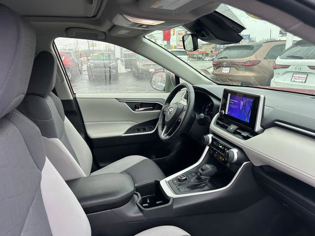 Used 2023 Toyota RAV4 XLE image 25