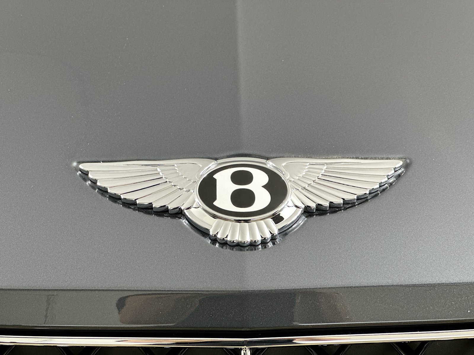 New 2026 Bentley Bentayga Extended Wheelbase AWD/4WD image 56