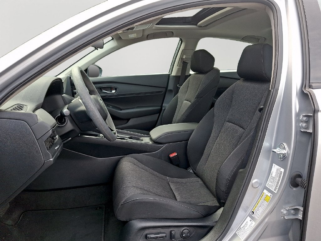 Used 2024 Honda Accord EX image 14