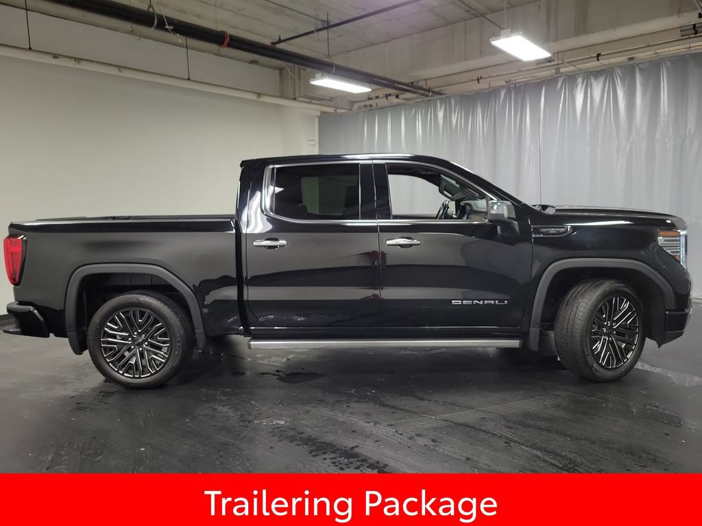 Used 2022 GMC Sierra 1500 Denali Ultimate AWD/4WD image 9
