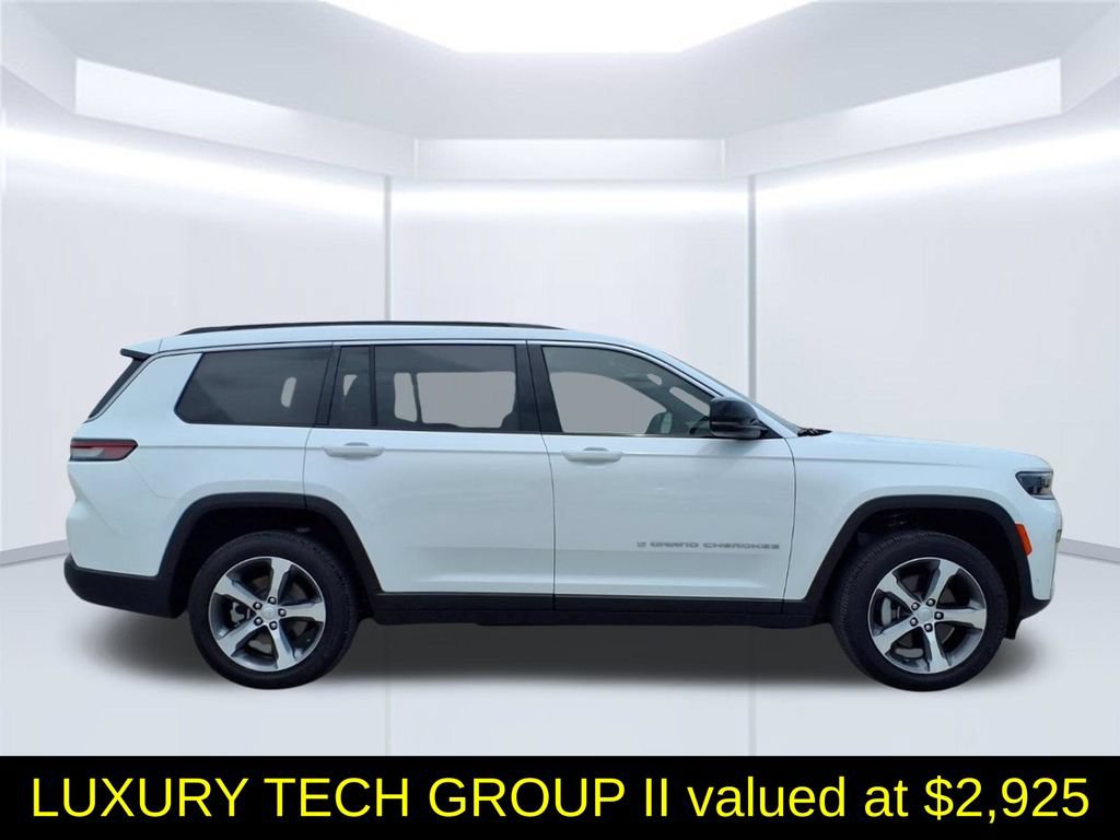 New 2026 Jeep Grand Cherokee L Limited w/ Luxury Tech Group II AWD/4WD image 2