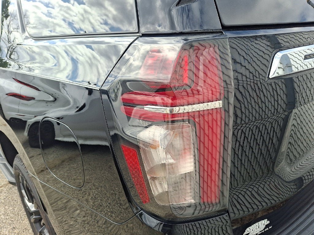 Certified 2023 Chevrolet Tahoe LS AWD/4WD image 8