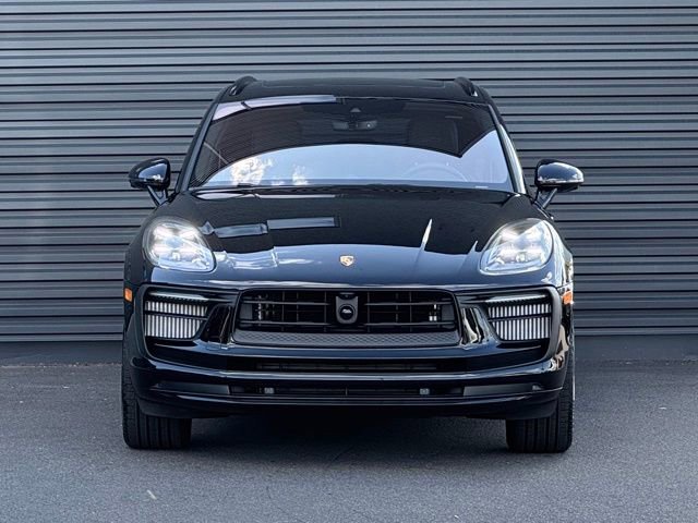 New 2026 Porsche Macan GTS AWD/4WD image 10