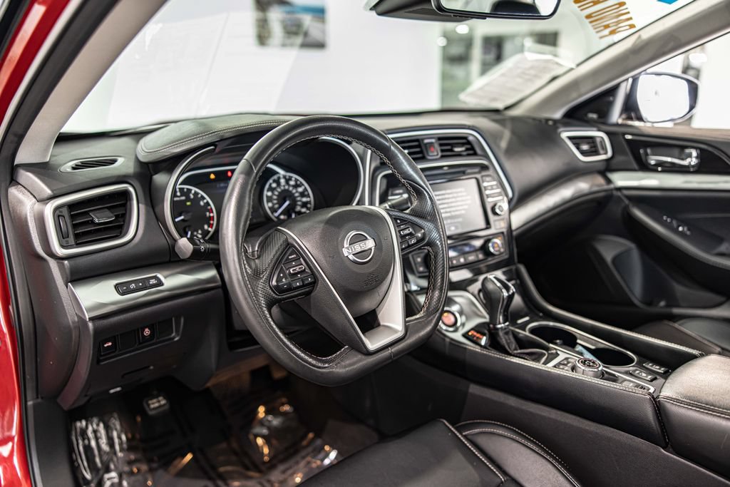 Used 2023 Nissan Maxima SL FWD image 20