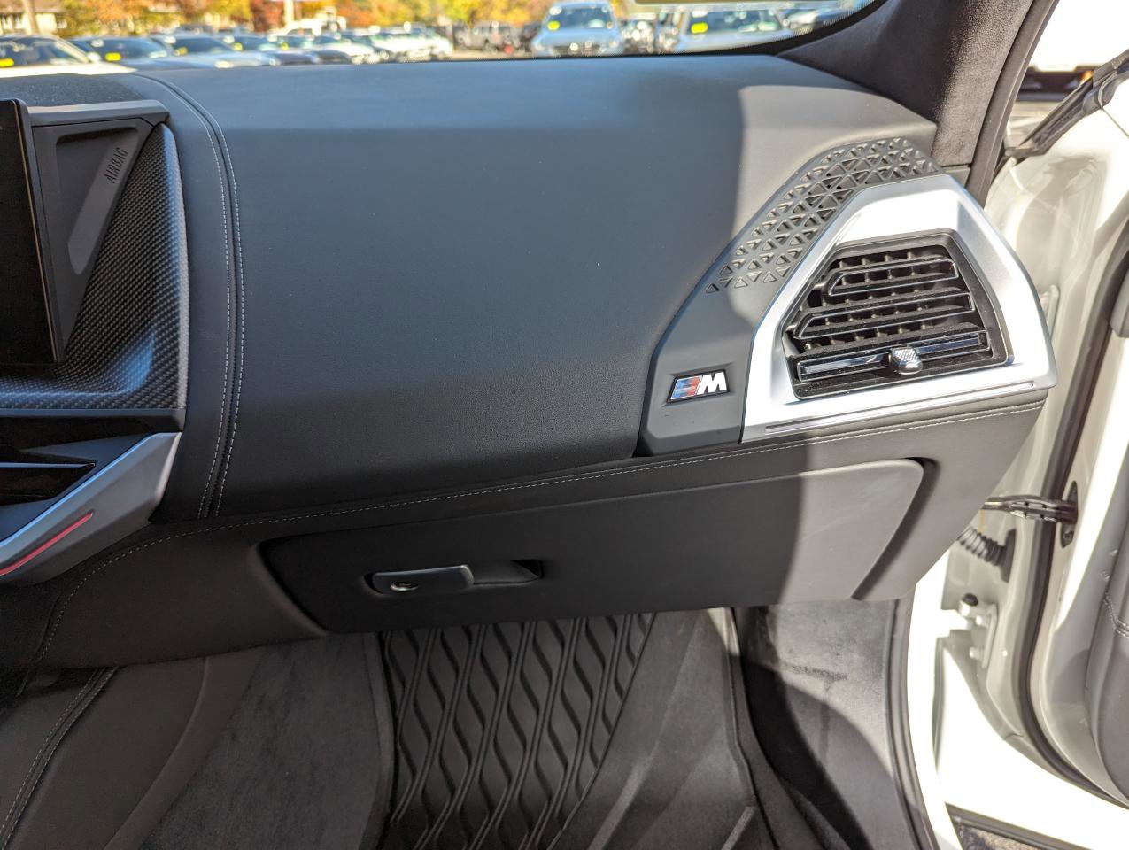Used 2025 BMW XM AWD/4WD image 37