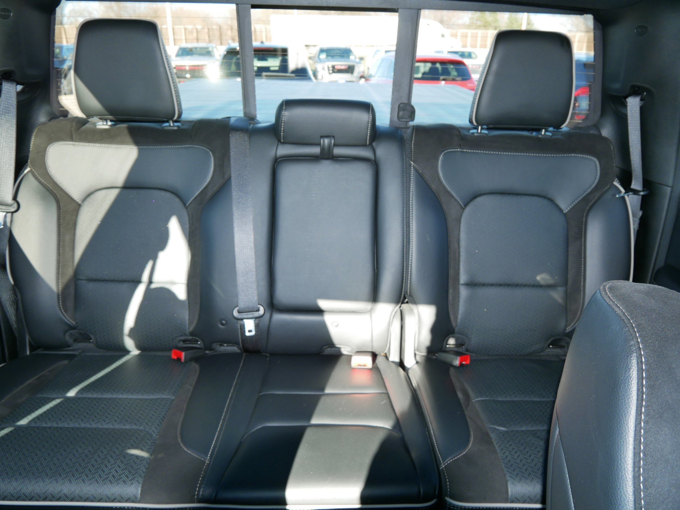 Used 2023 RAM 1500 Laramie AWD/4WD image 13