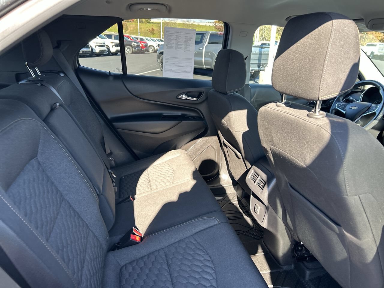 Used 2020 Chevrolet Equinox LT AWD/4WD image 18