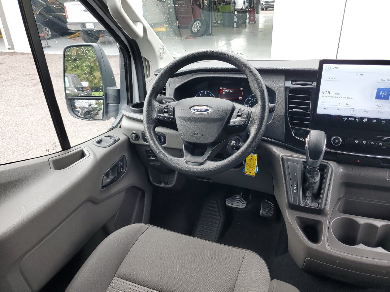 Used 2025 Ford Transit 350 XLT RWD image 13