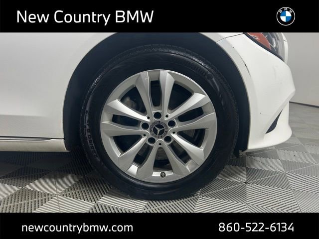 Used 2019 Mercedes-Benz C 300 4MATIC Sedan image 9