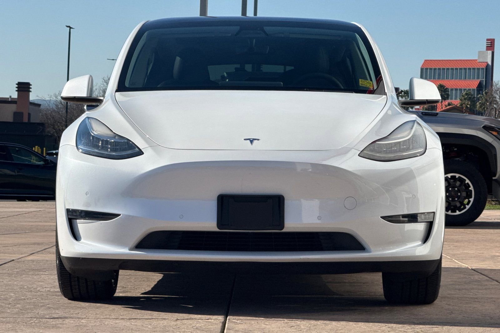 Used 2021 Tesla Model Y Long Range image 10