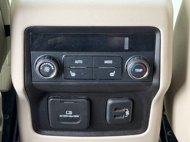 Certified 2019 GMC Acadia Denali w/ Technology Package AWD/4WD image 15