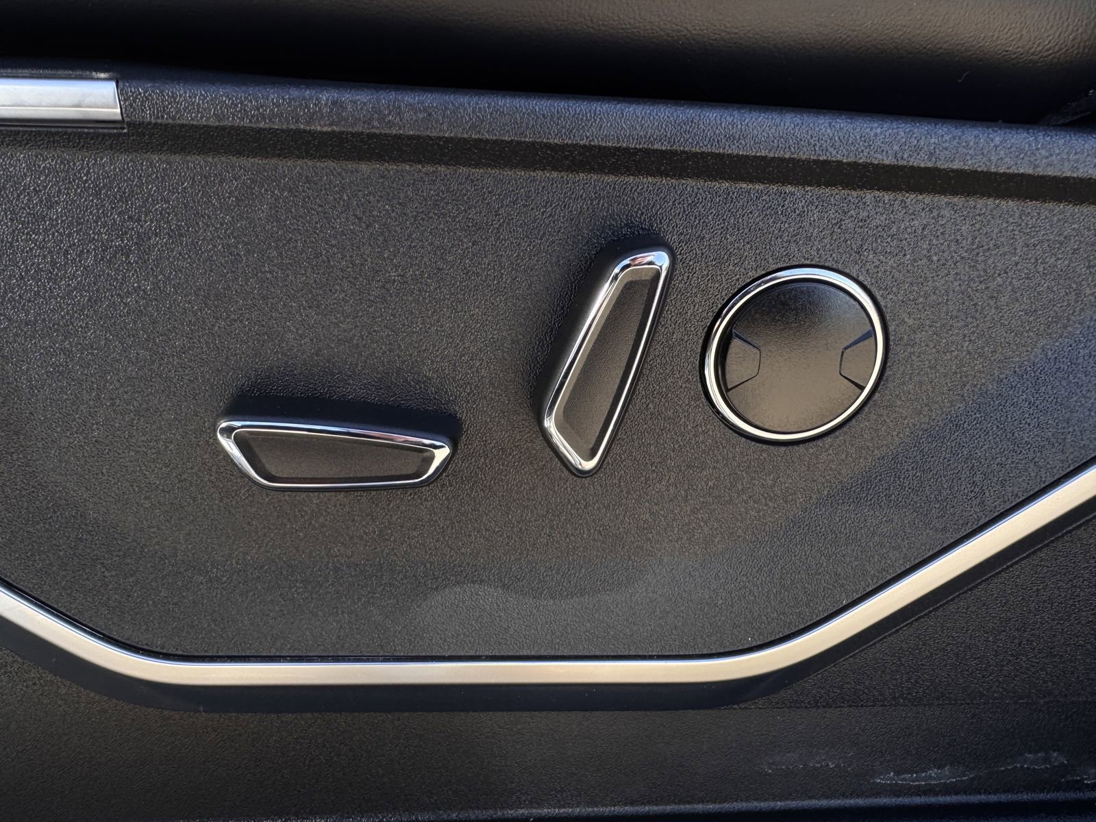 Certified 2025 Ford F150 Raptor image 25