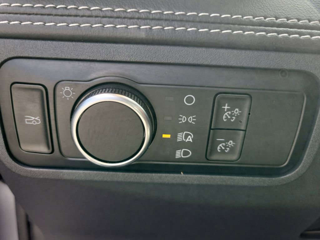 Certified 2024 Ford Mustang Premium RWD image 17