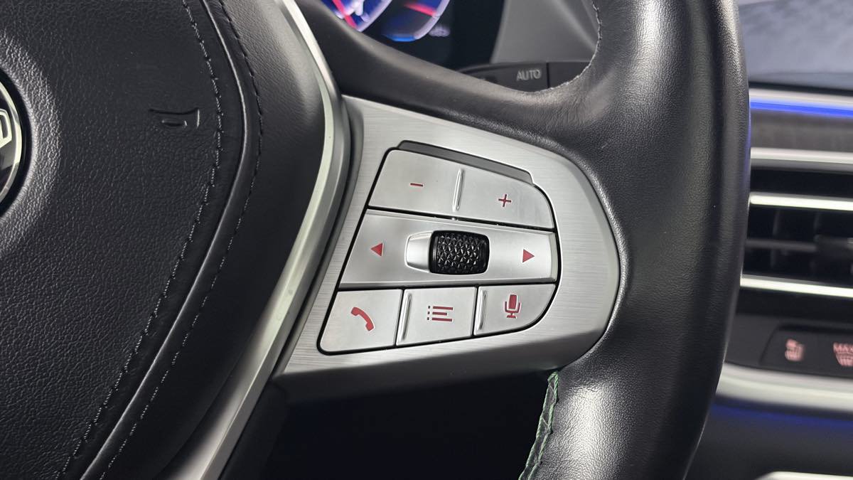 Used 2021 BMW ALPINA XB7 AWD/4WD image 17