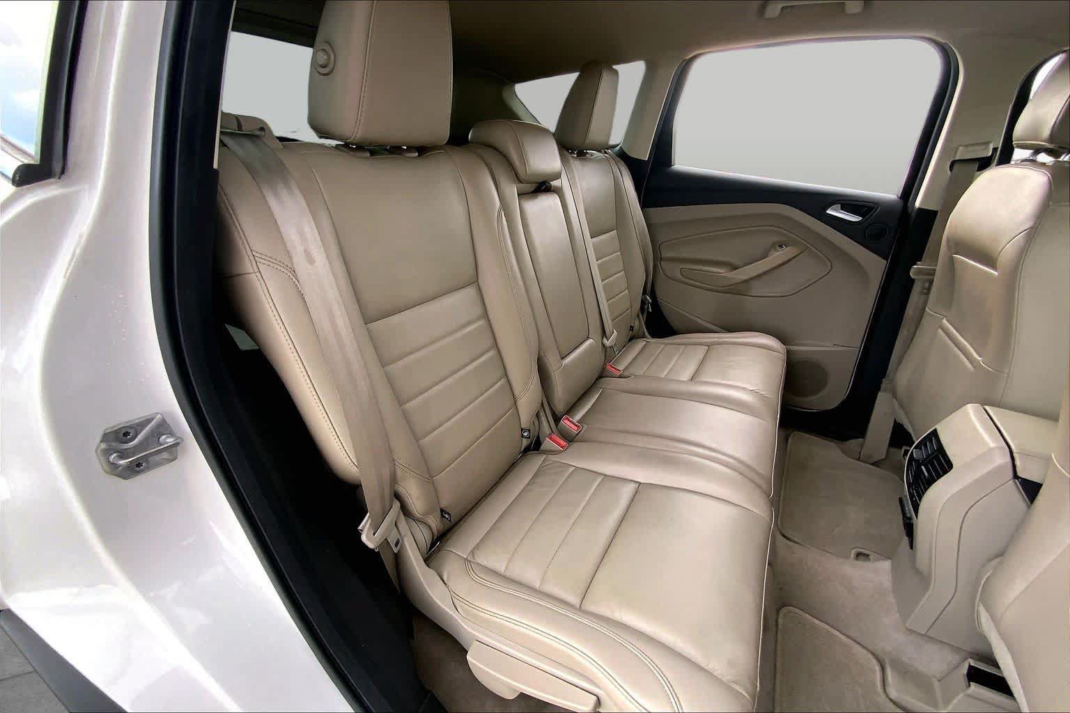 Used 2016 Ford Escape Titanium FWD image 19