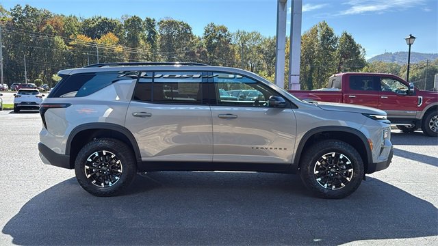 New 2026 Chevrolet Traverse Z71 image 10