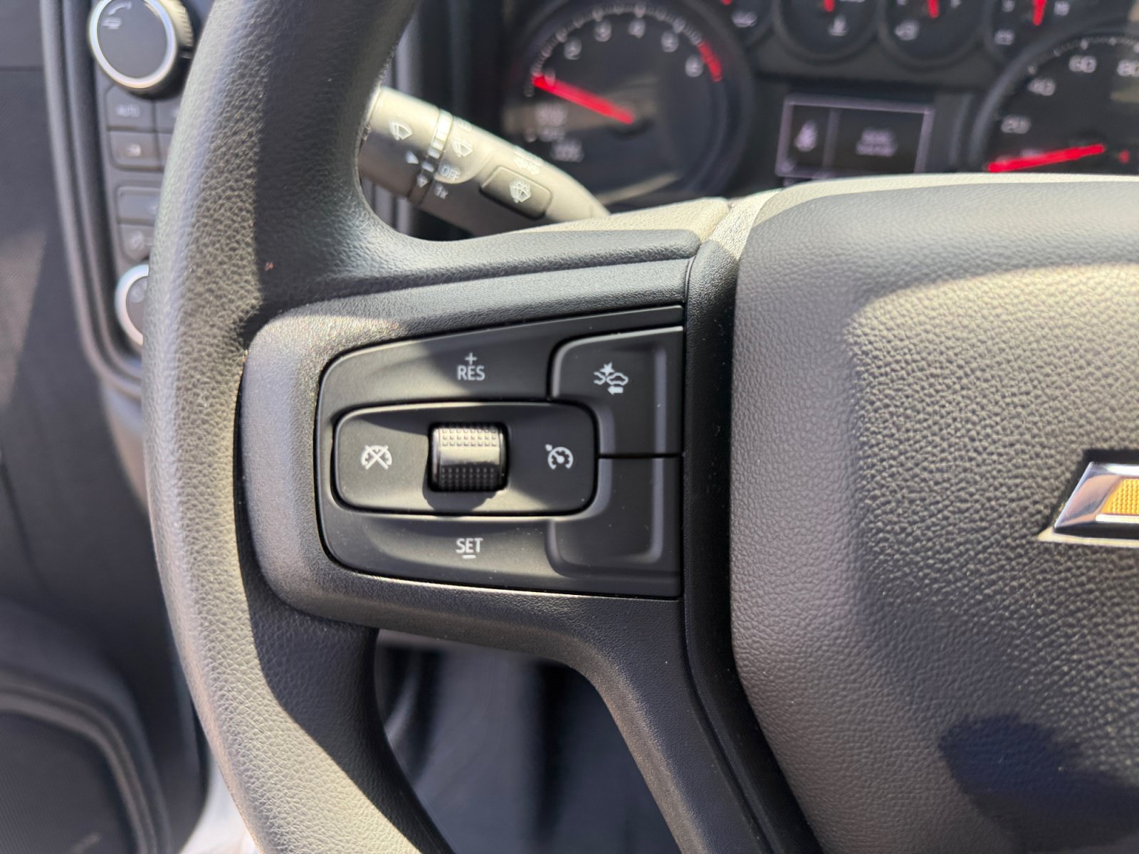 New 2026 Chevrolet Silverado 1500 Custom AWD/4WD image 10
