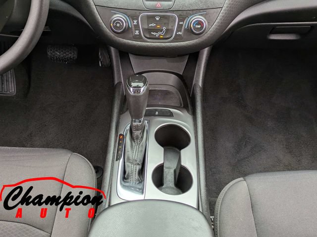 Used 2018 Chevrolet Malibu LS FWD image 18
