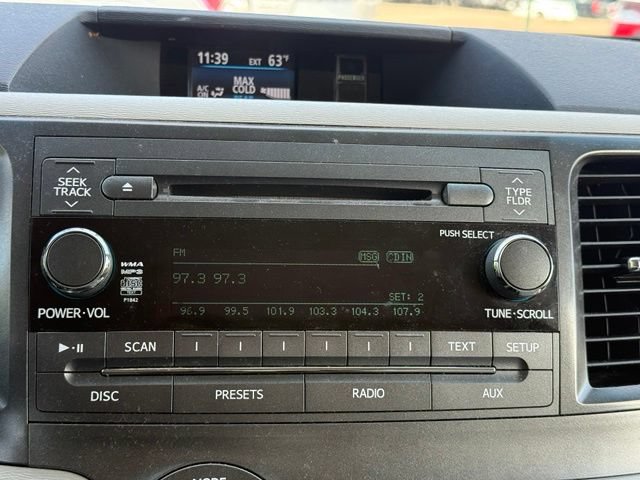 Used 2014 Toyota Sienna LE FWD image 20