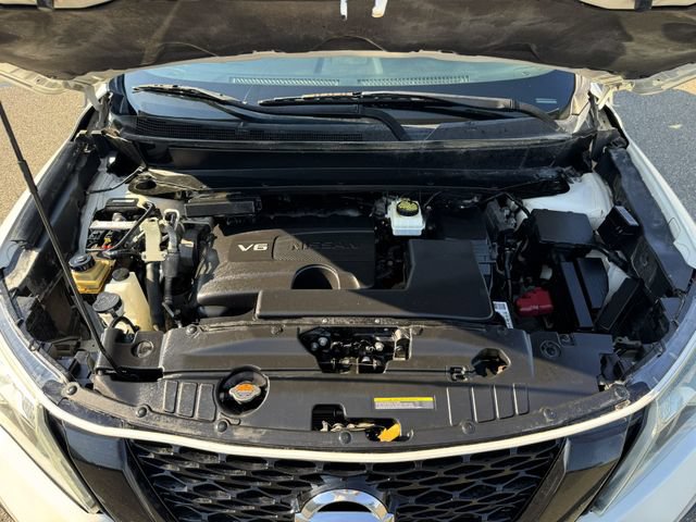 Used 2019 Nissan Pathfinder SL w/ Rock Creek Edition AWD/4WD image 13