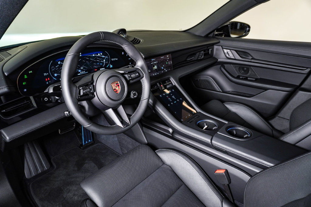 New 2026 Porsche Taycan AWD/4WD image 4